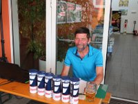 Reinhold Haselgrübler unterstützte dankenswerterweise den gelegentlich etwas überforderten Turnierleiter